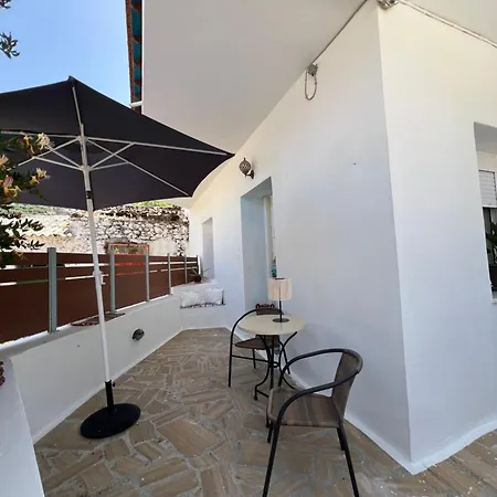 Eftychia's House In The Beautiful Village Vryses. Appartamento